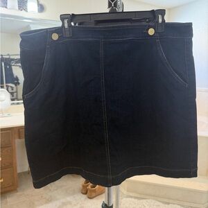 LOFT Outlet Dark Blue Denim Skirt size 16